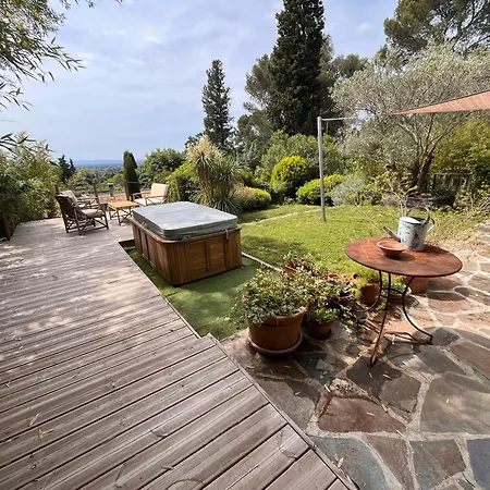 Maison D'architecte Avec Vue Sur Les Alpilles Villeneuve-lès-Avignon