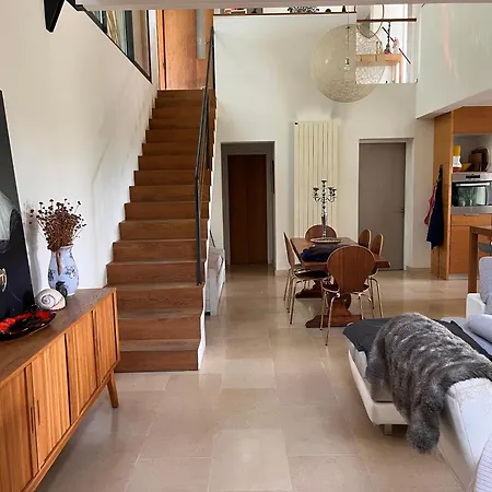 Maison D'architecte Avec Vue Sur Les Alpilles
